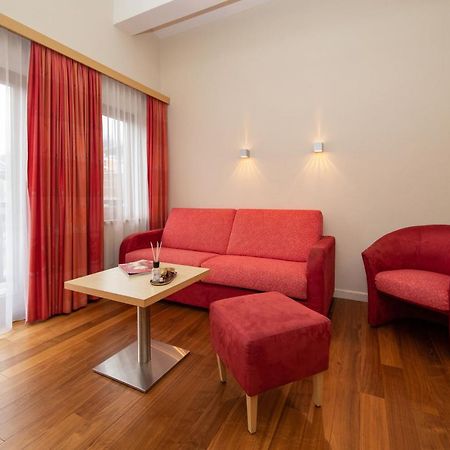 Arabella Golf- Und Ski-Appartement 젤암제 외부 사진